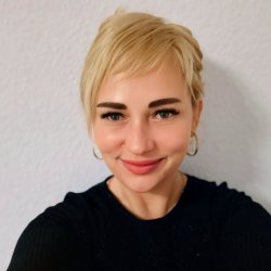 Александра